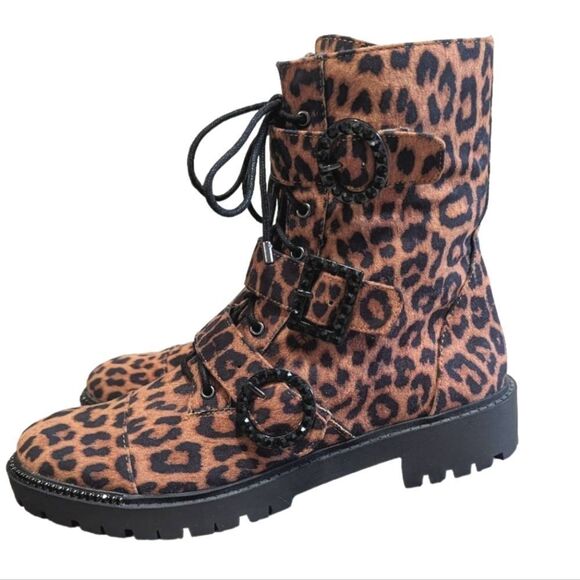 Jessica Simpson Kirlah animal print tan & black rhinestone combat boots 8.5 - Picture 3 of 11